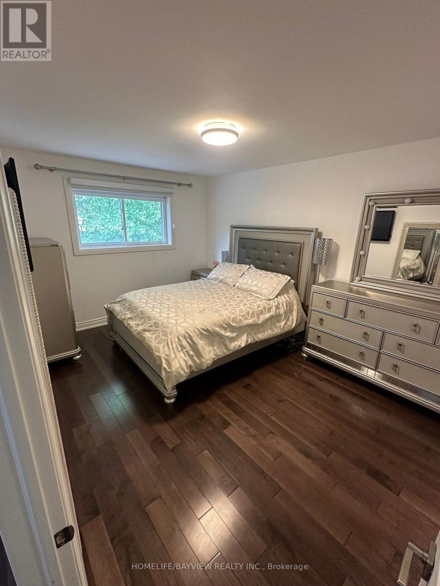 MAIN-68 Knighton Drive, Toronto, ON, M4A 1W2 - 7