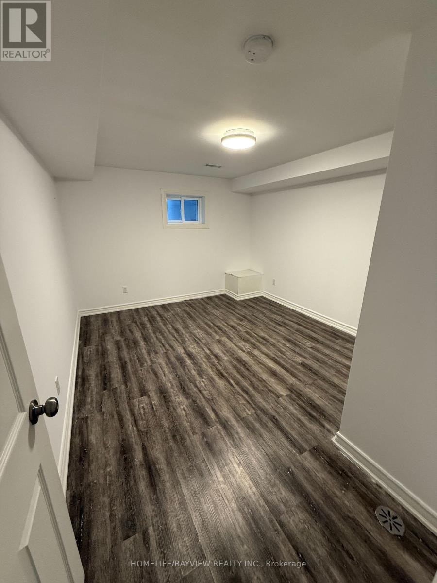 BSMT-68 Knighton Drive, Toronto, ON, M4A 1W2 - 9