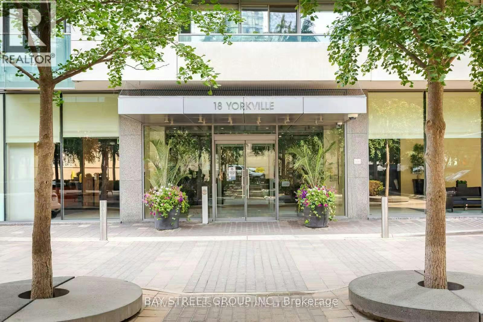2301-18 Yorkville Avenue, Toronto, ON, M4W 3Y8