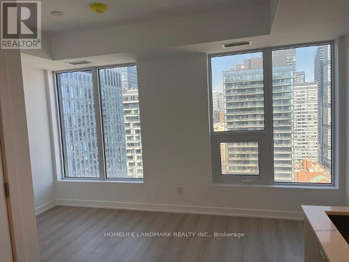 3211-100 Queen Street, Toronto, ON, M5C 0B5