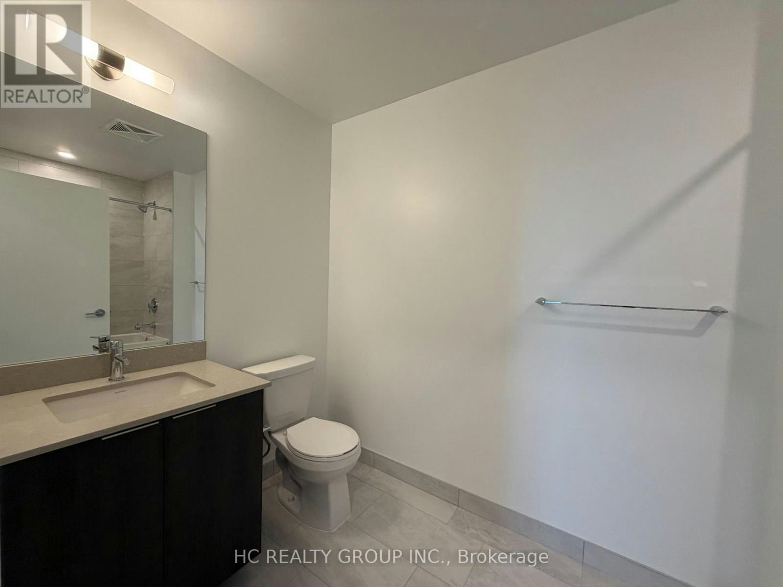 3004-395 Square One Drive, Mississauga, ON, L5B 0P6 - 3