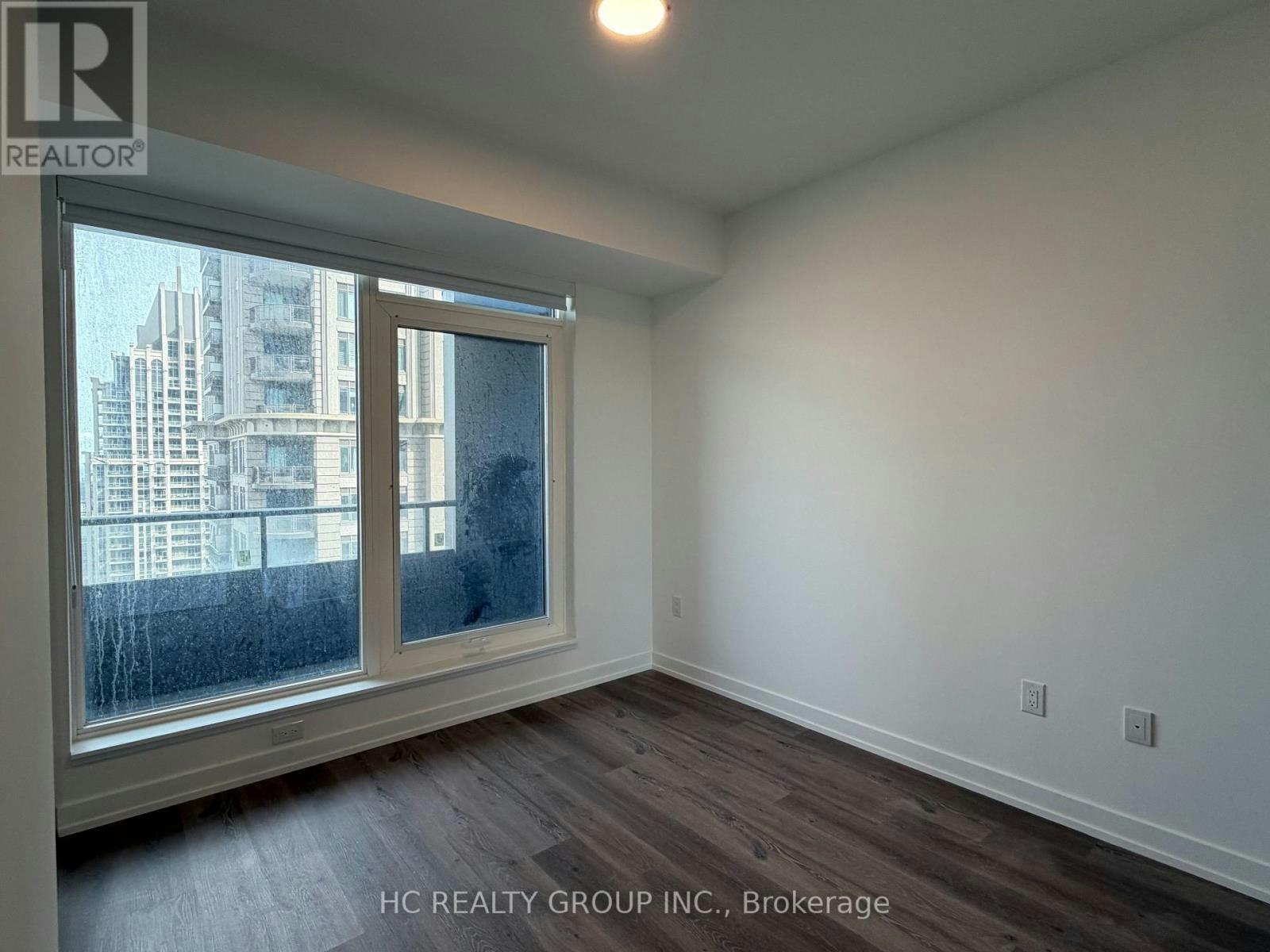 3004-395 Square One Drive, Mississauga, ON, L5B 0P6 - 8