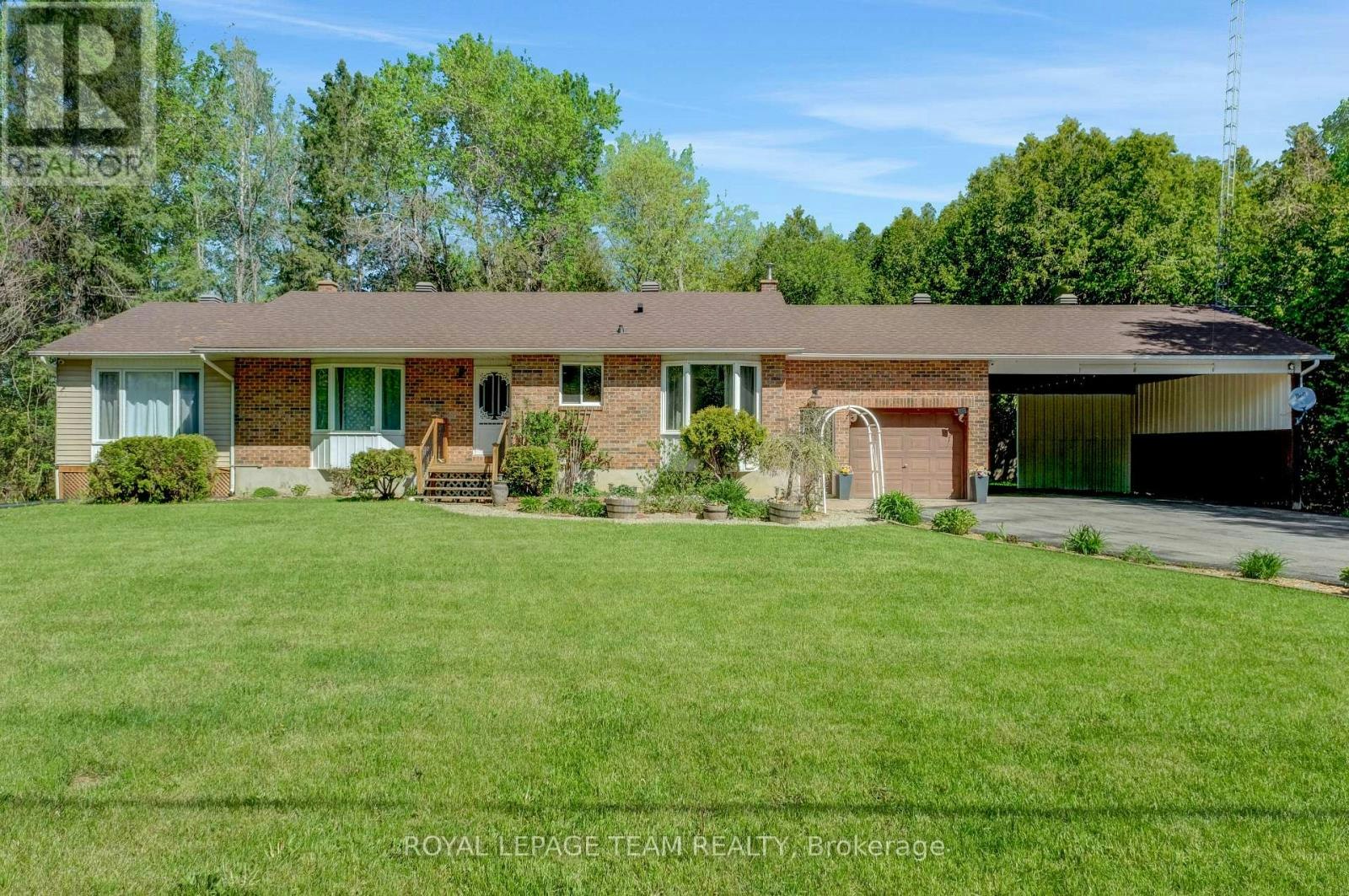 13025 Mackenzie Road, Iroquois, ON, K0C 1H0