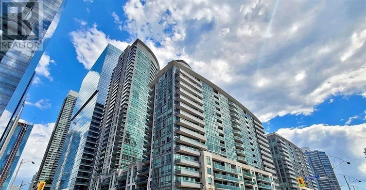 202-51 Lower Simcoe Street, Toronto, ON, M5J 3A2