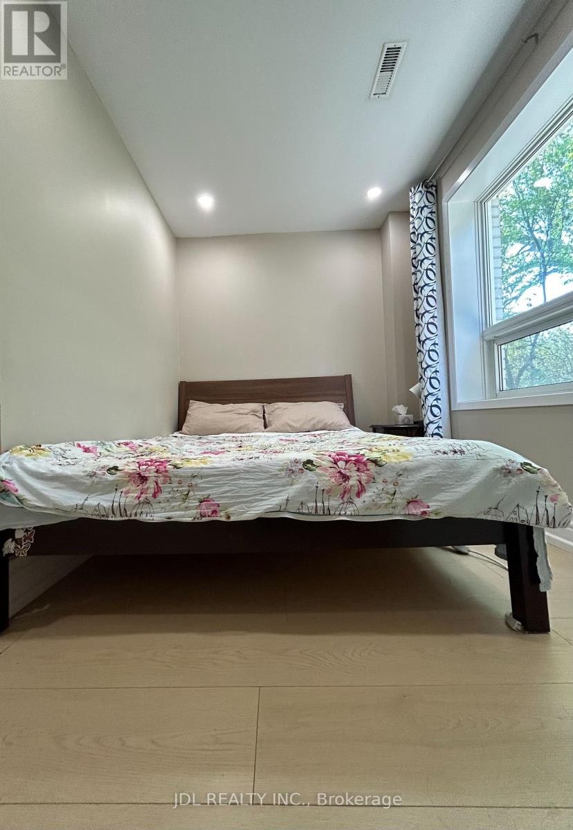 A-62 Banstock Dr Drive, Toronto, ON, M2K 2H6 - 4