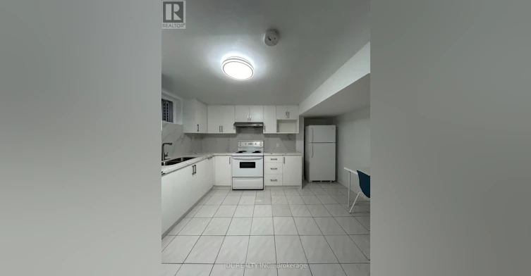 THREE Bedroom Bsmt 27 Macklingate Ct Court, Toronto, ON, M1V 1A2 - 10