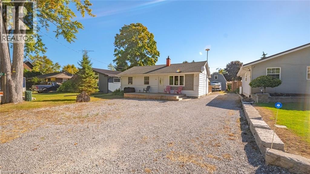 52 Ridgewood Drive, Norfolk County, ON, N0E 1W0
