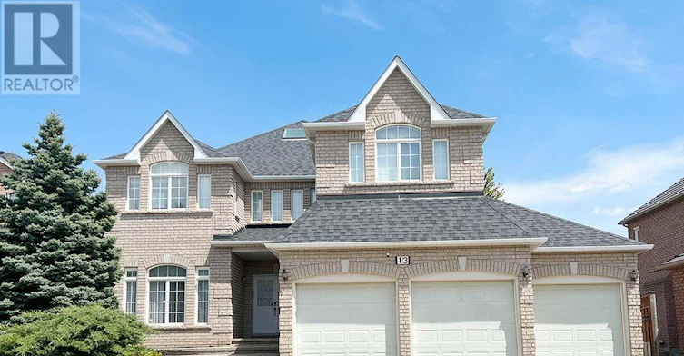 13 Pembrooke Road, Markham, ON, L6C 2L2