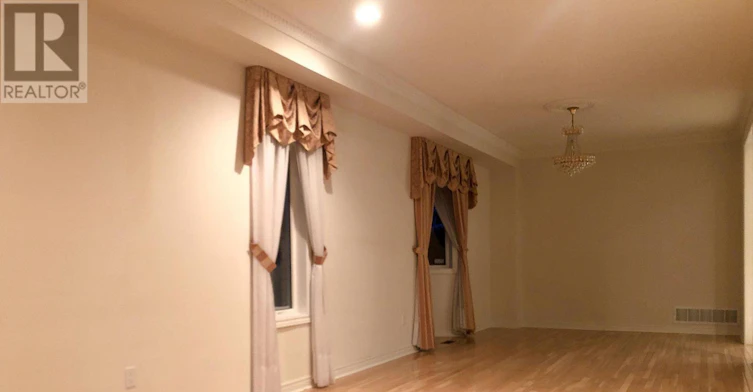 13 Pembrooke Road, Markham, ON, L6C 2L2 - 3