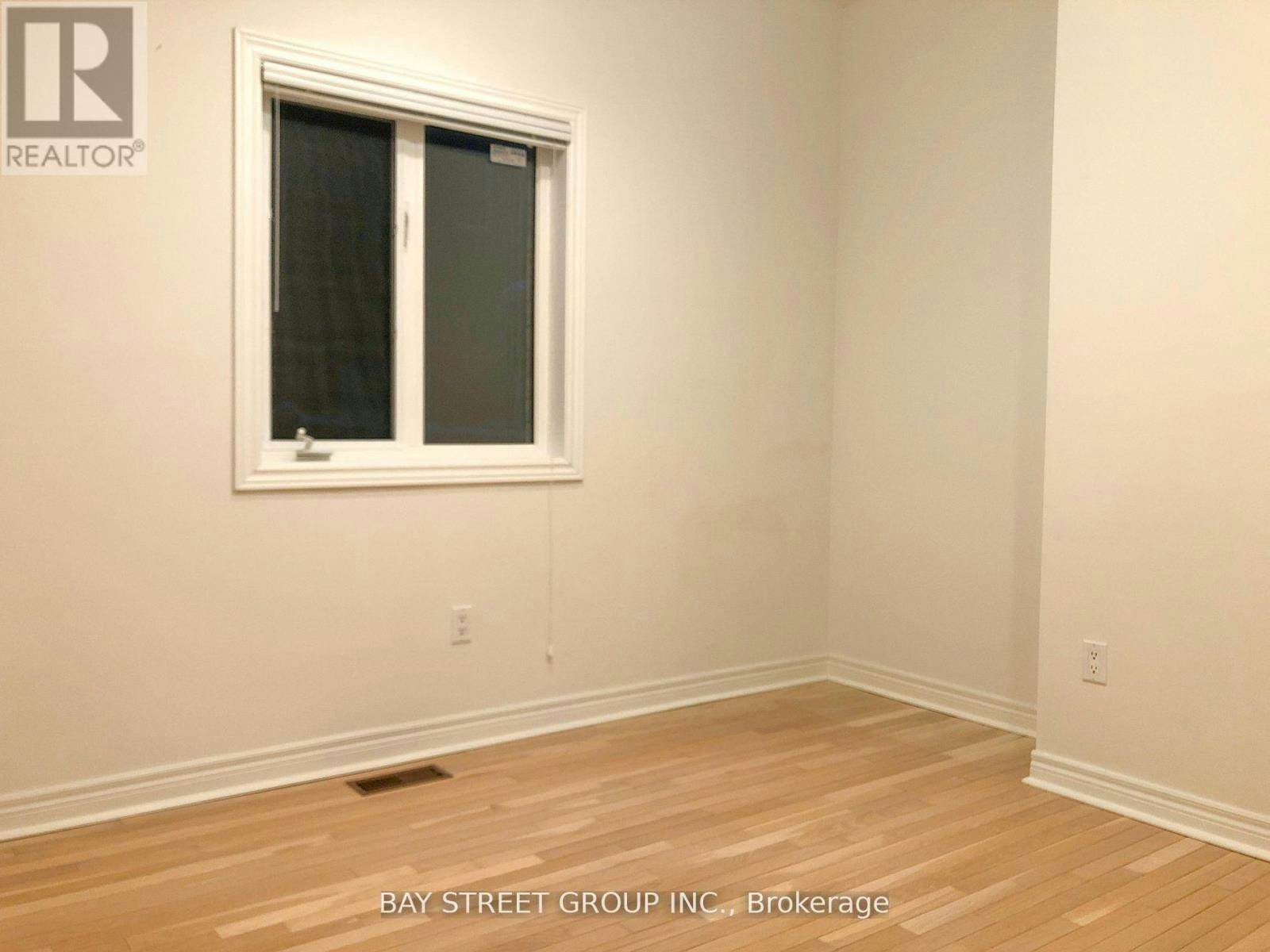 13 Pembrooke Road, Markham, ON, L6C 2L2 - 11