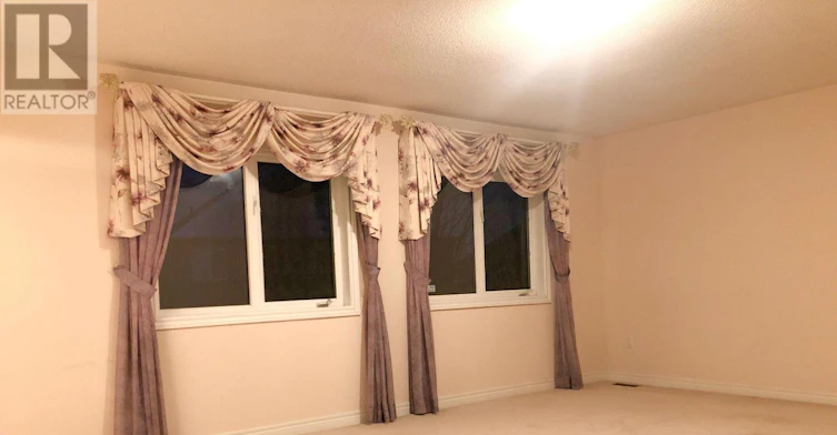 13 Pembrooke Road, Markham, ON, L6C 2L2 - 15
