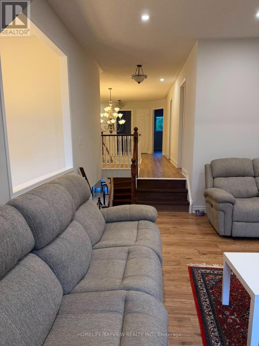 129 Mcclellan Way, Aurora, ON, L4G 6M4 - 12