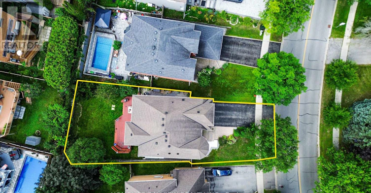 129 Mcclellan Way, Aurora, ON, L4G 6M4 - 4
