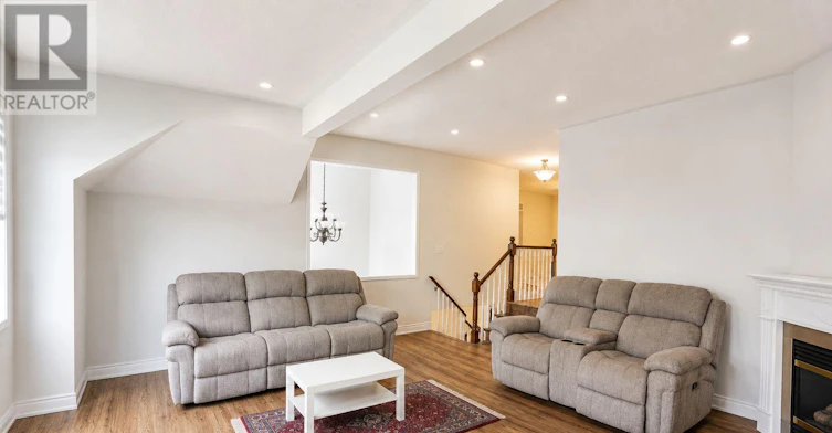 129 Mcclellan Way, Aurora, ON, L4G 6M4 - 16