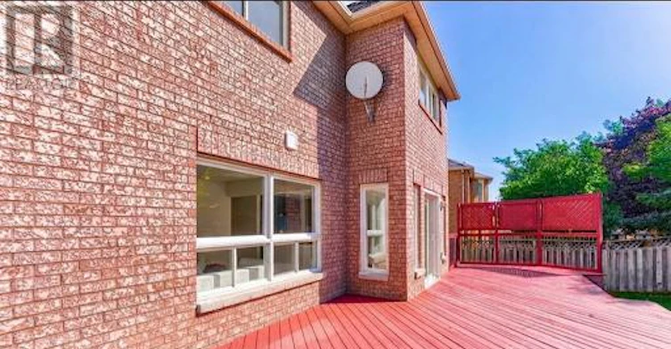 129 Mcclellan Way, Aurora, ON, L4G 6M4 - 23