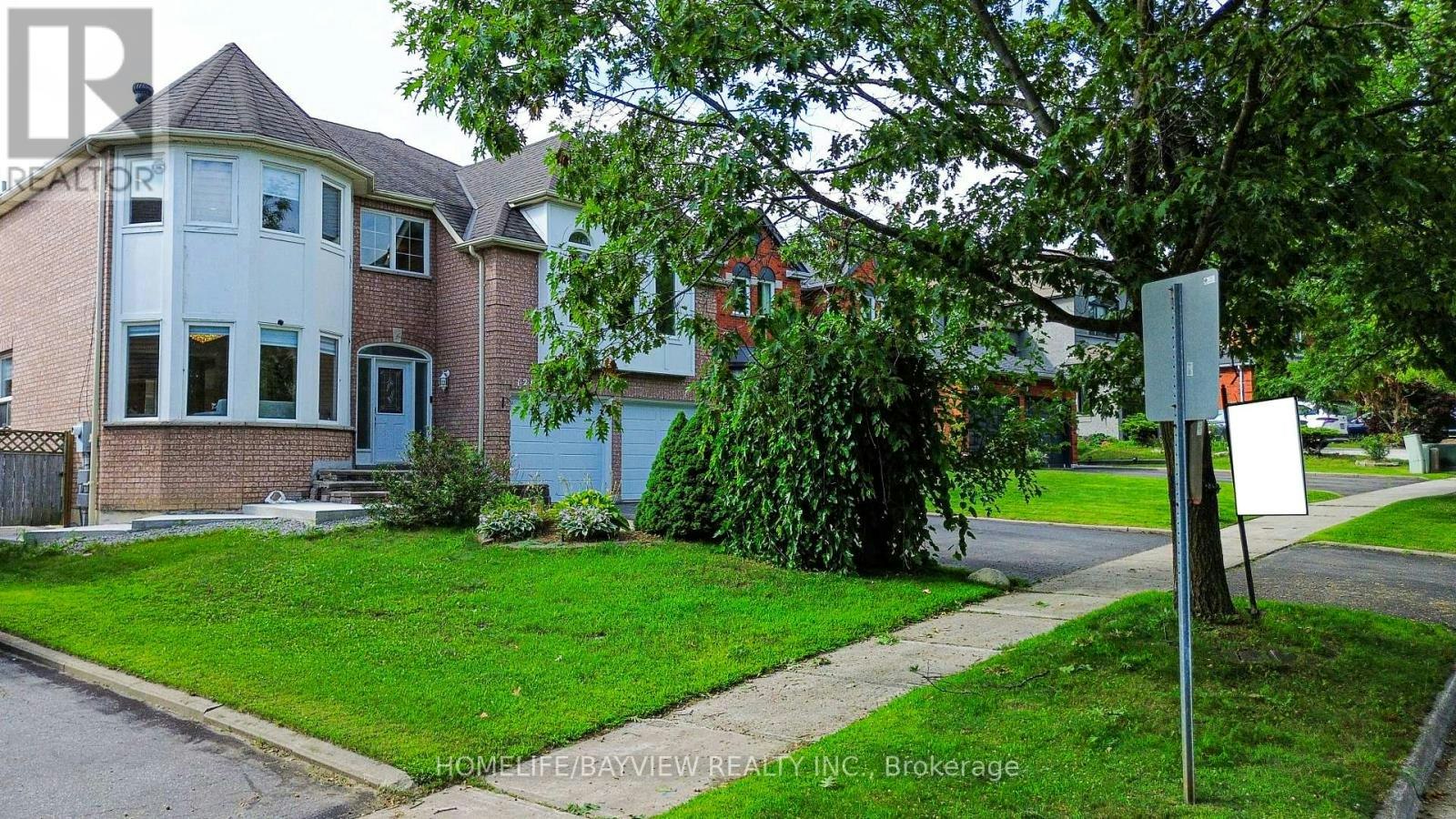 129 Mcclellan Way, Aurora, ON, L4G 6M4 - 2