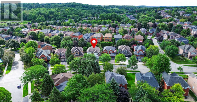 129 Mcclellan Way, Aurora, ON, L4G 6M4 - 3