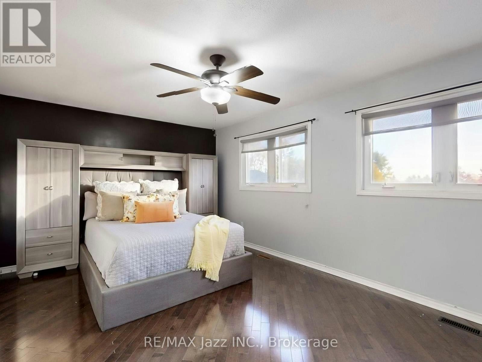 677 Grandview Drive, Oshawa, ON, L1H 7V9 - 9