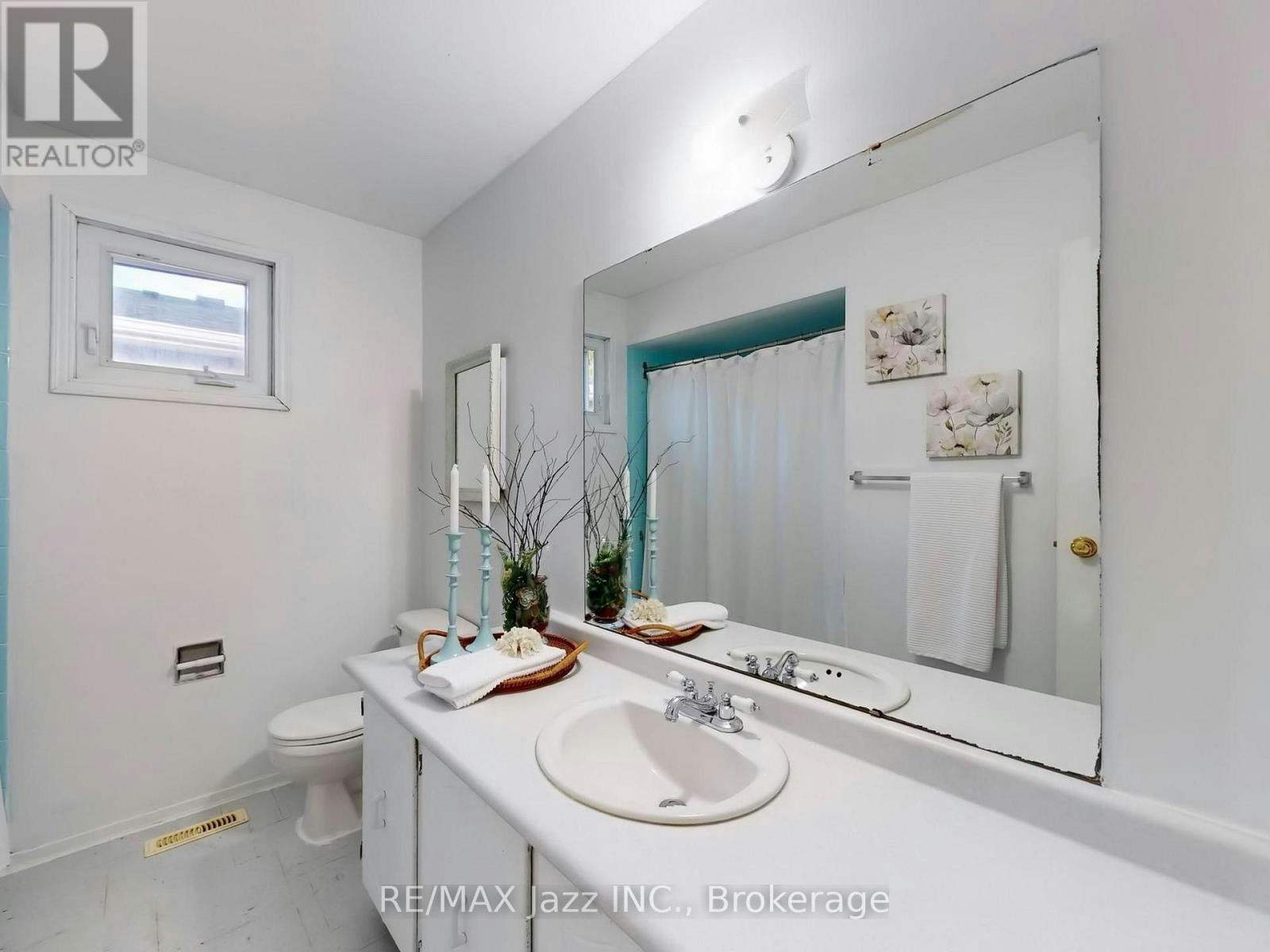 677 Grandview Drive, Oshawa, ON, L1H 7V9 - 13