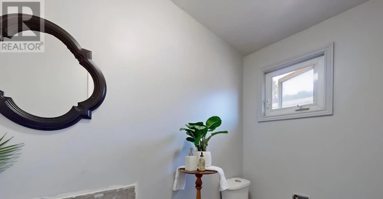 677 Grandview Drive, Oshawa, ON, L1H 7V9 - 10