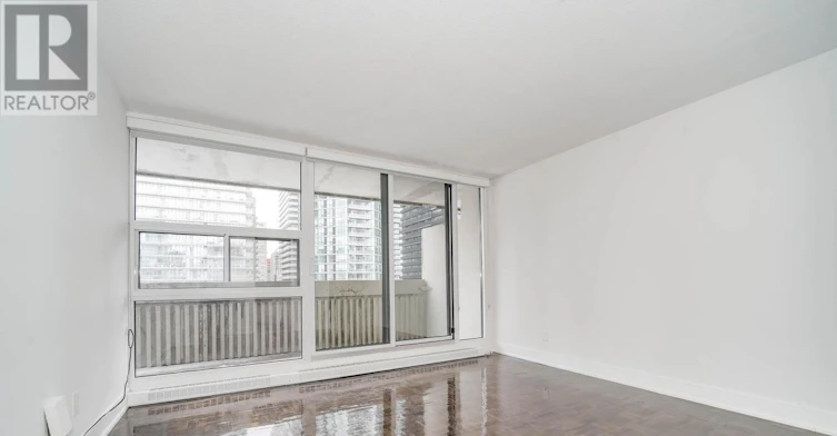 1610-33 Isabella Street, Toronto, ON, M4Y 2P7 - 10
