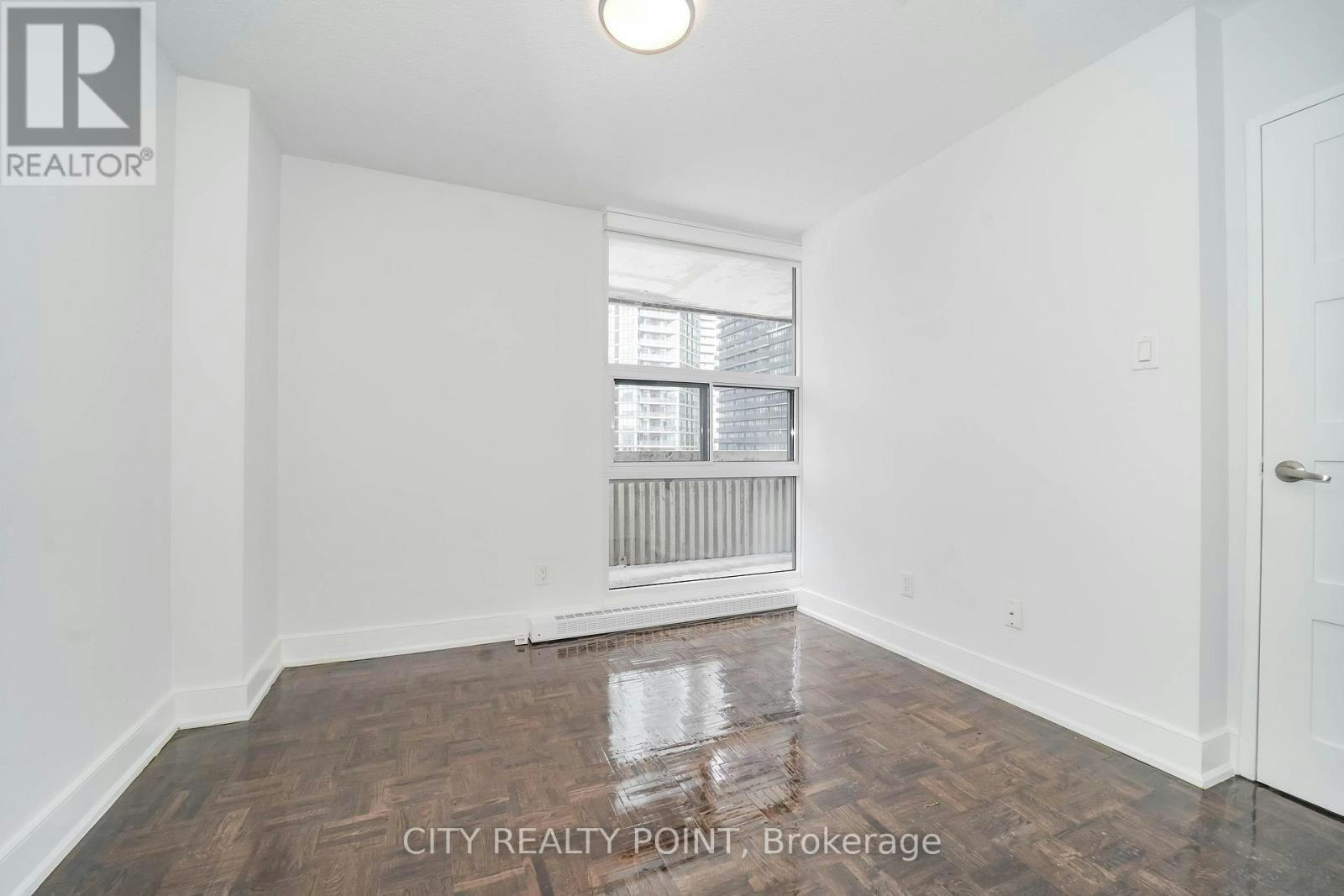 1610-33 Isabella Street, Toronto, ON, M4Y 2P7 - 12