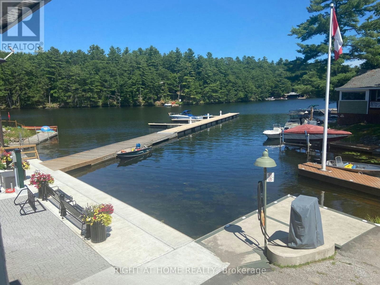 1725 Earl Haid Avenue, Severn, ON, L0K 1E0