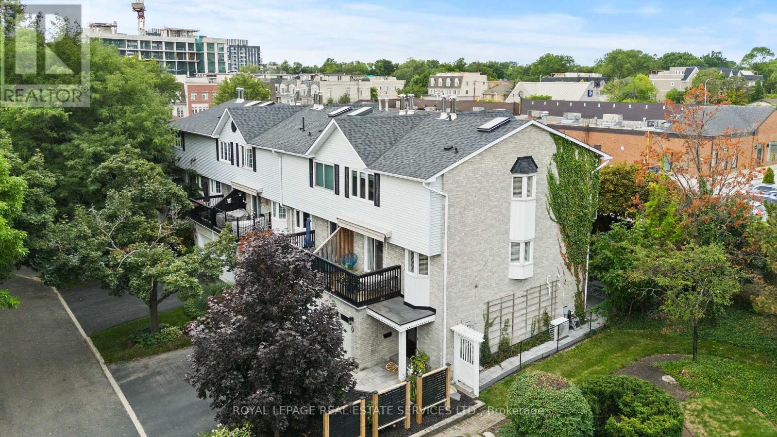 5-2303 Marine Drive