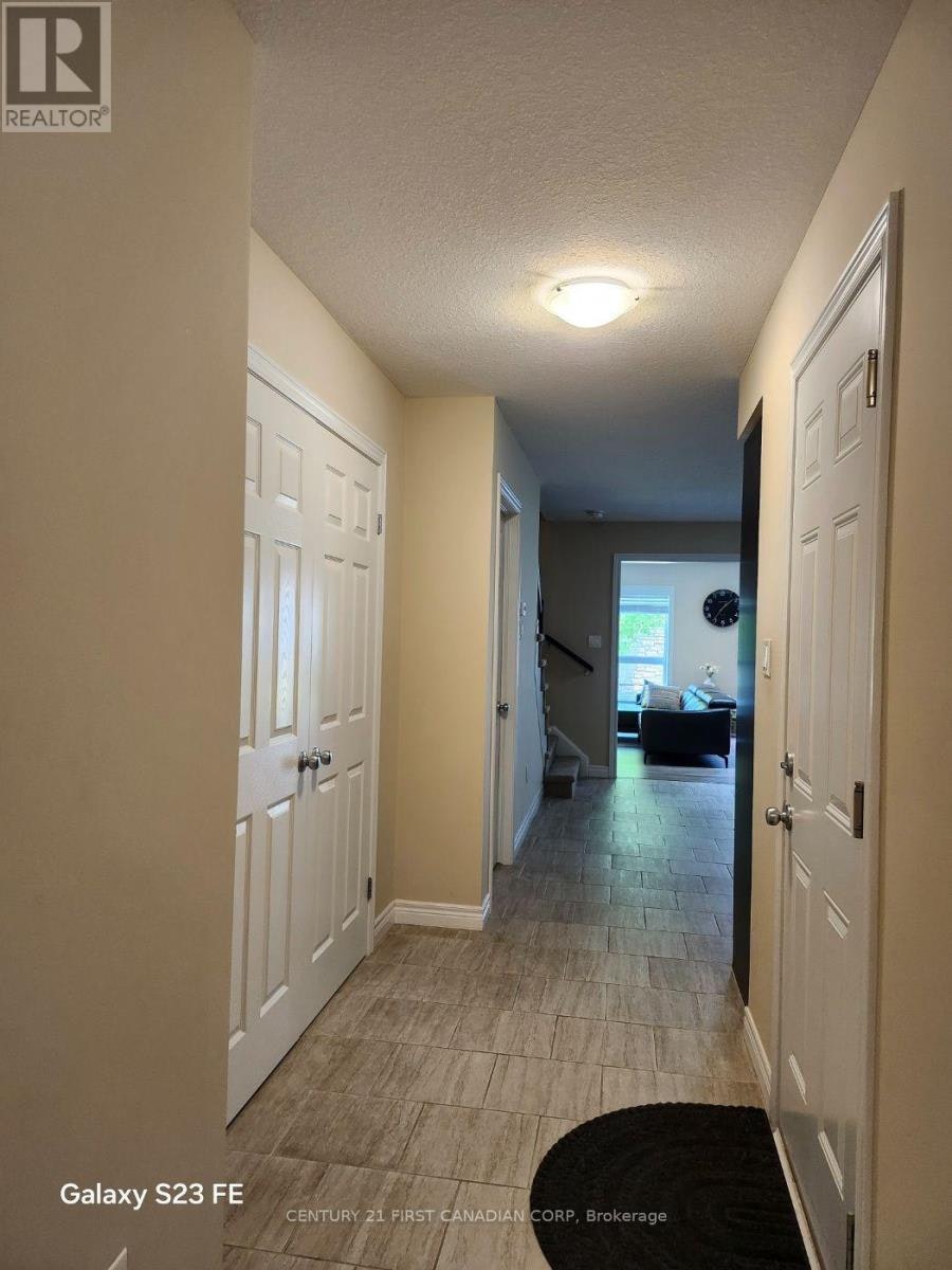 63-1220 Riverbend Road, London, ON, N6K 0G5 - 3