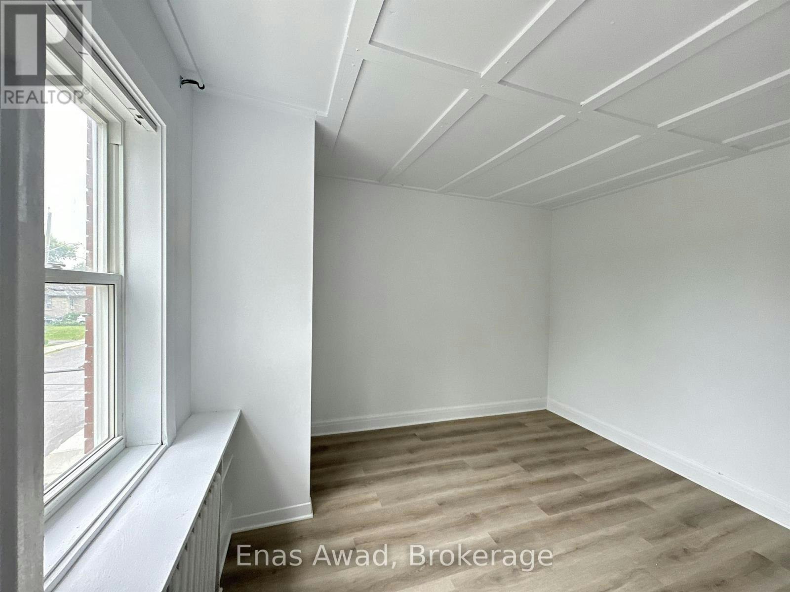 3-64 Genest Street, Ottawa, ON, K1L 7Z2 - 8