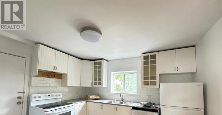 3-64 Genest Street, Ottawa, ON, K1L 7Z2 - 2