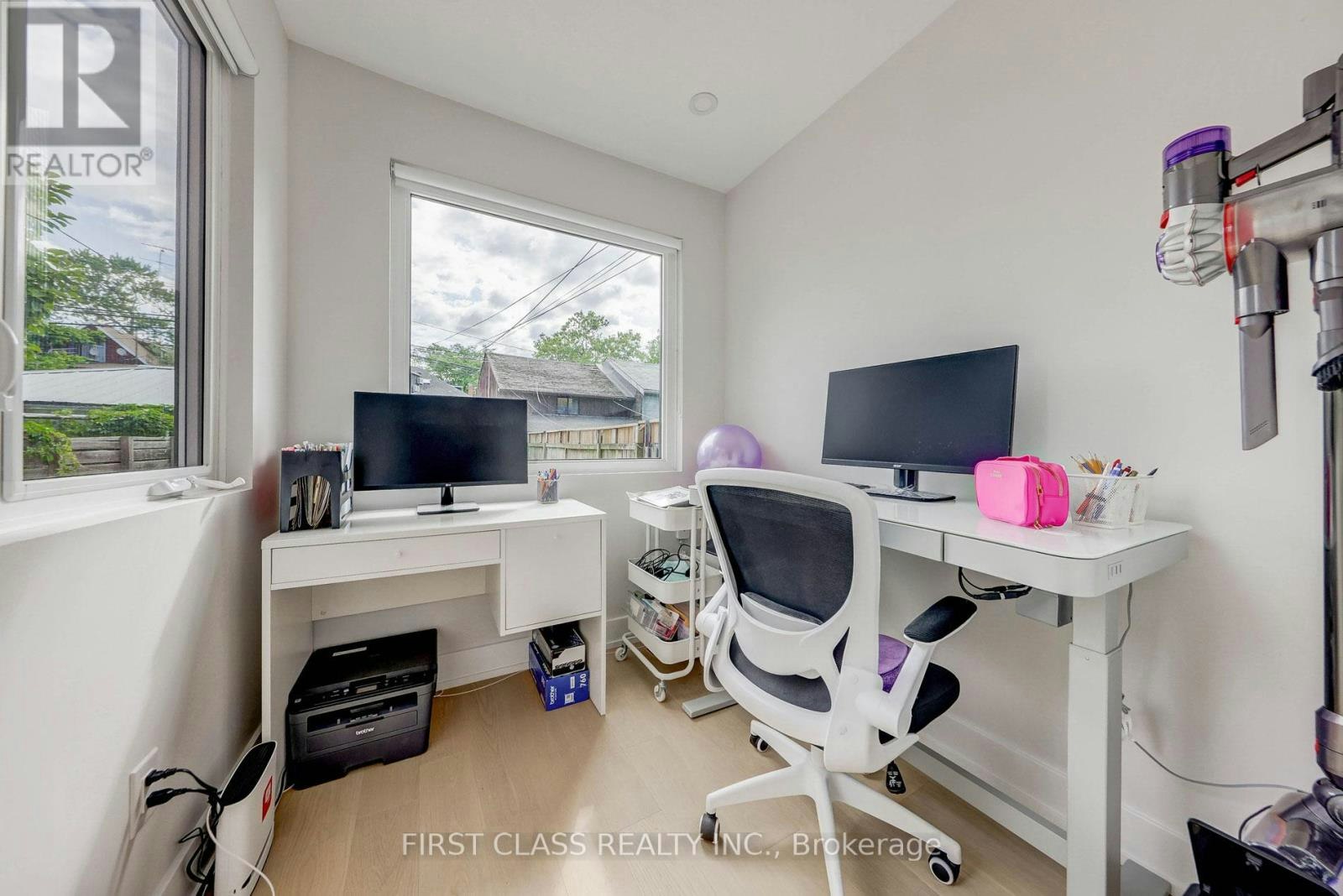 MAIN-431 Roxton Road, Toronto, ON, M6G 3R5 - 11