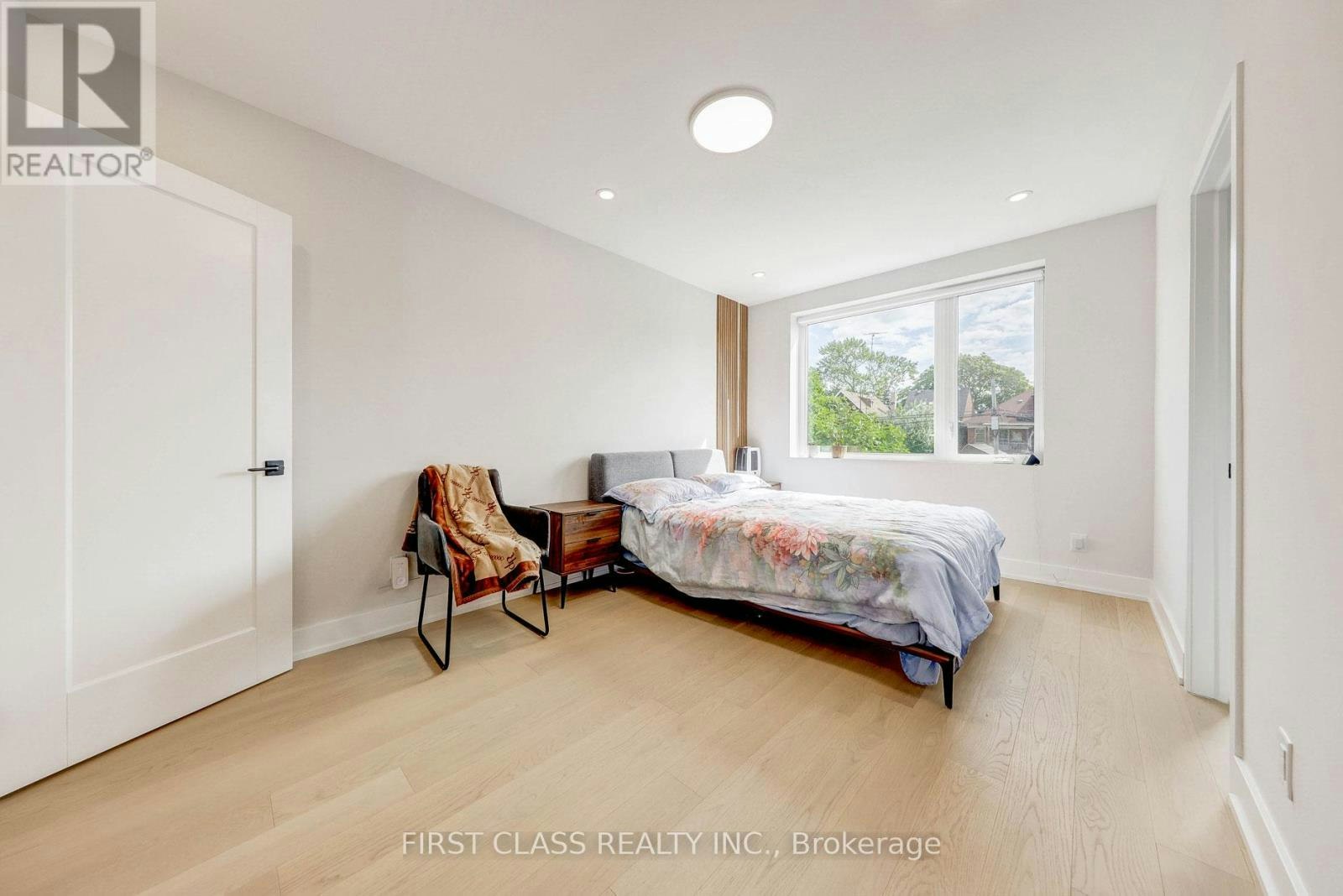 MAIN-431 Roxton Road, Toronto, ON, M6G 3R5 - 13