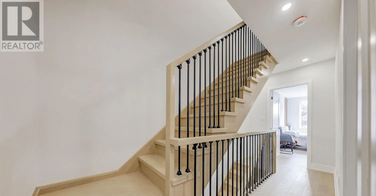 MAIN-431 Roxton Road, Toronto, ON, M6G 3R5 - 22
