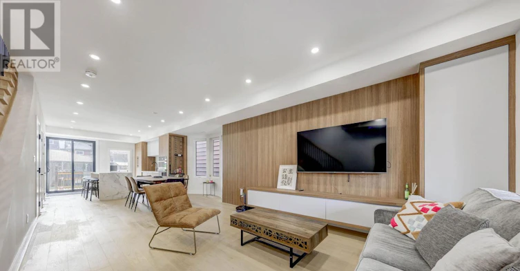 MAIN-431 Roxton Road, Toronto, ON, M6G 3R5 - 2