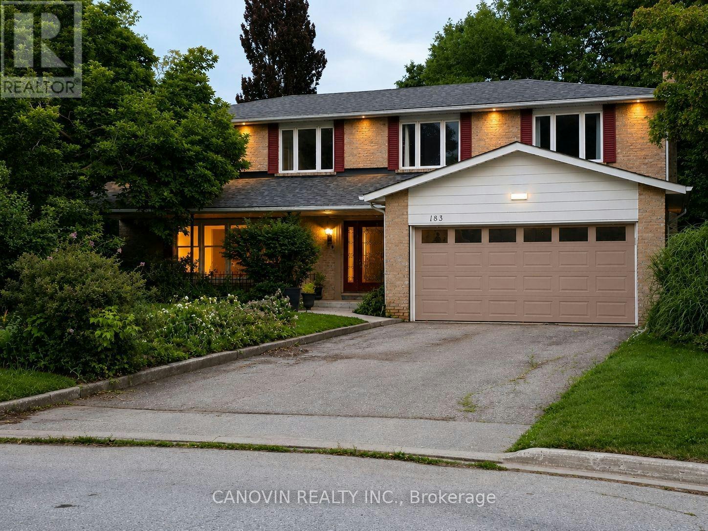 183 St. Anthony's Court, Richmond Hill, ON, L4C 4T4