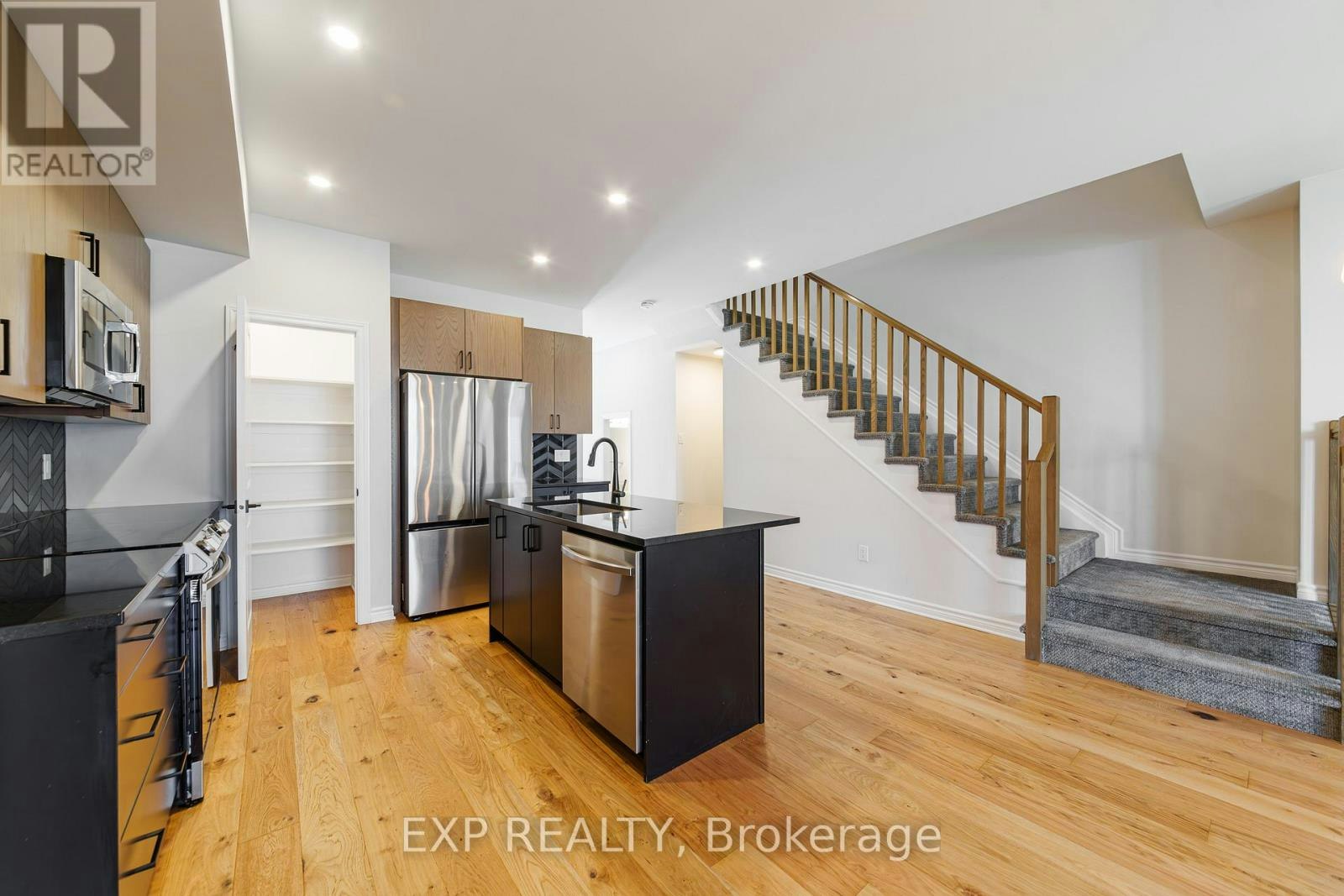 120 Patchell Place, Kemptville, ON, K0G 1J0 - 9
