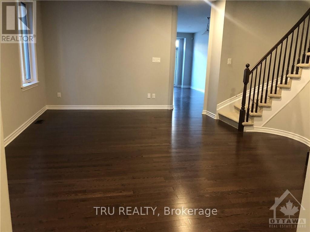 222 Fergus Crescent, Ottawa, ON, K2J 3L7 - 9
