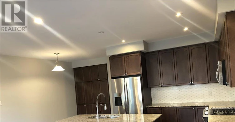 222 Fergus Crescent, Ottawa, ON, K2J 3L7 - 3