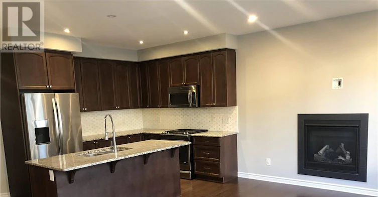 222 Fergus Crescent, Ottawa, ON, K2J 3L7 - 2
