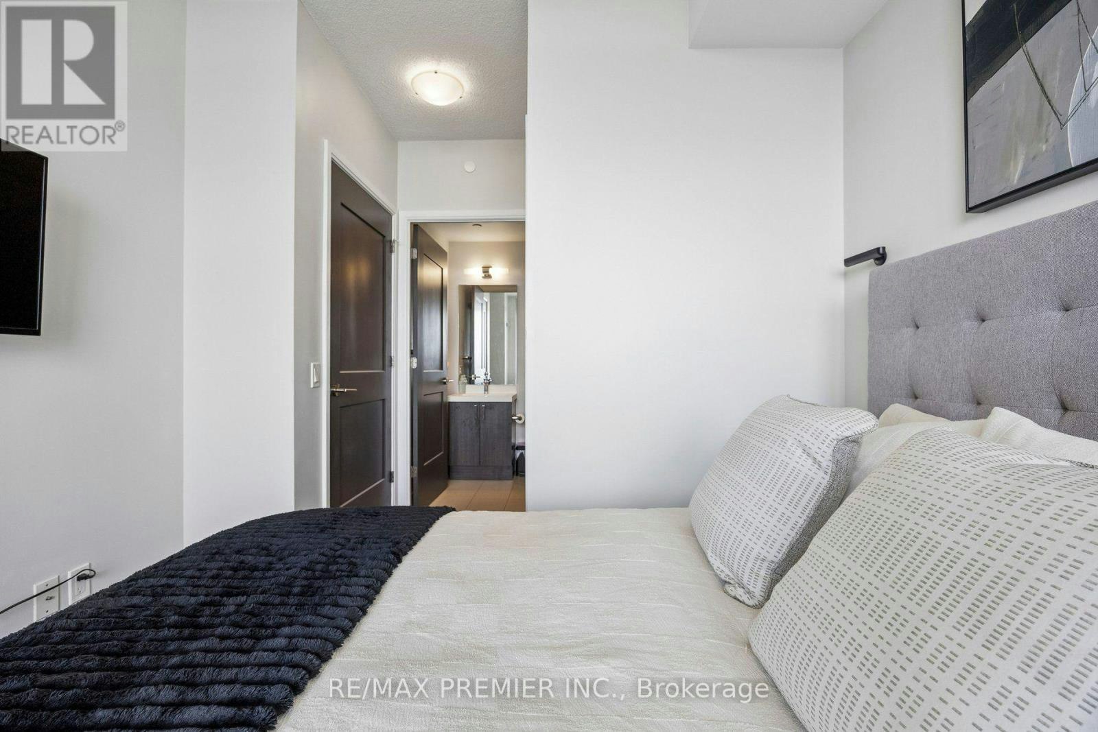 1717-7895 Jane Street, Vaughan, ON, L4K 2M7 - 38