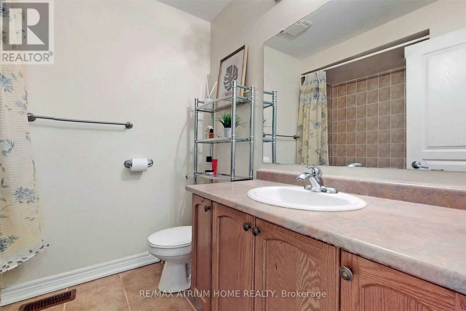41 Thistle Avenue, Richmond Hill, ON, L4E 0B8 - 12
