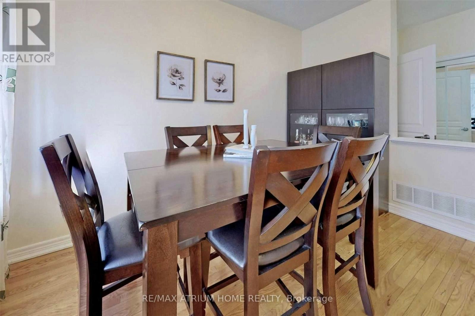 41 Thistle Avenue, Richmond Hill, ON, L4E 0B8 - 6