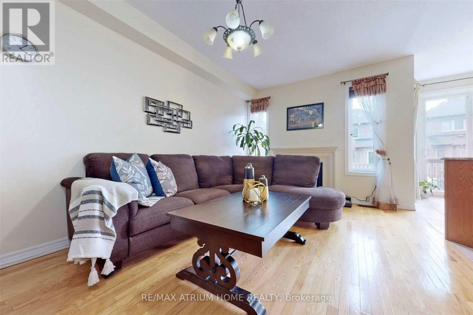 41 Thistle Avenue, Richmond Hill, ON, L4E 0B8 - 3