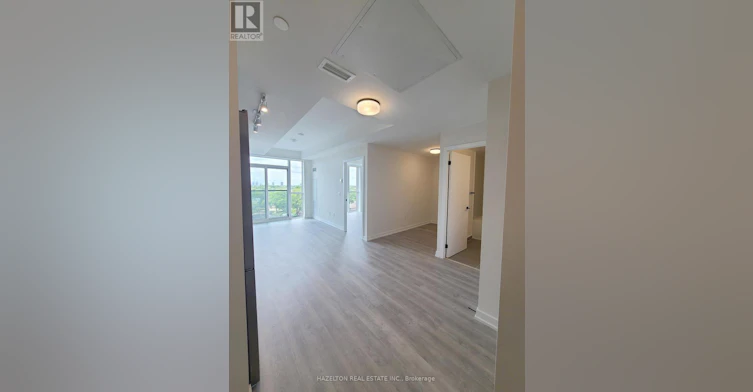 804-2300 St Clair Avenue W, Toronto, ON, M6N 0B3 - 4