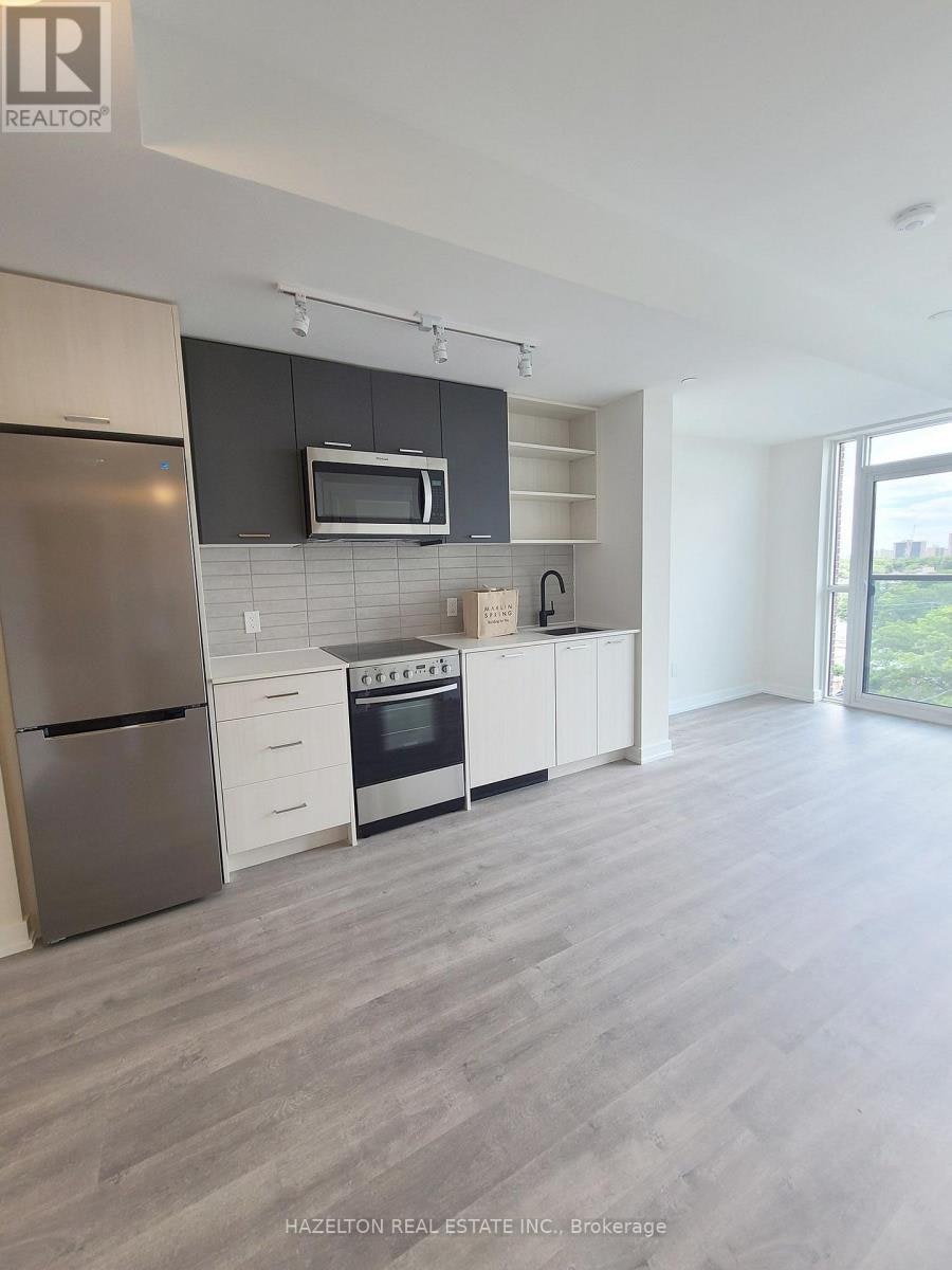 804-2300 St Clair Avenue W, Toronto, ON, M6N 0B3 - 9