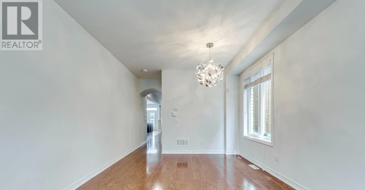3111 Robert Brown Boulevard, Oakville, ON, L6M 0P9 - 4