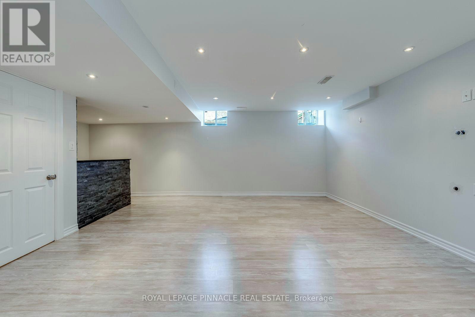 3111 Robert Brown Boulevard, Oakville, ON, L6M 0P9 - 33