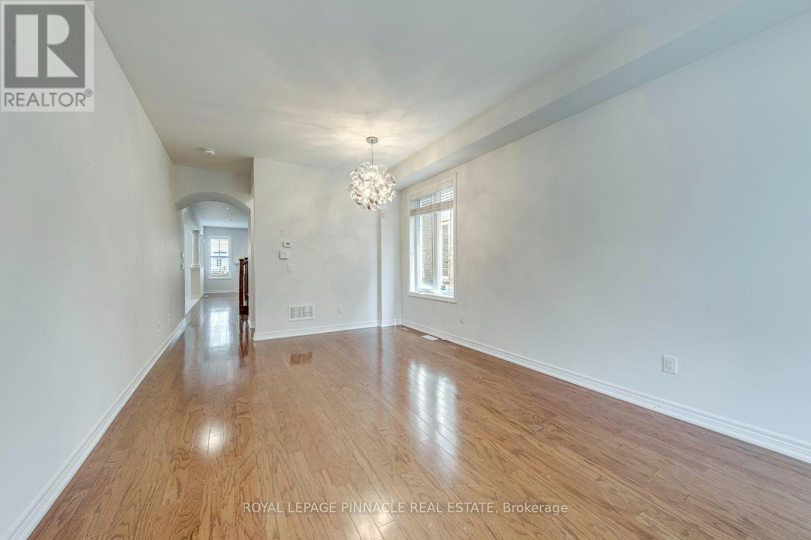 3111 Robert Brown Boulevard, Oakville, ON, L6M 0P9 - 6