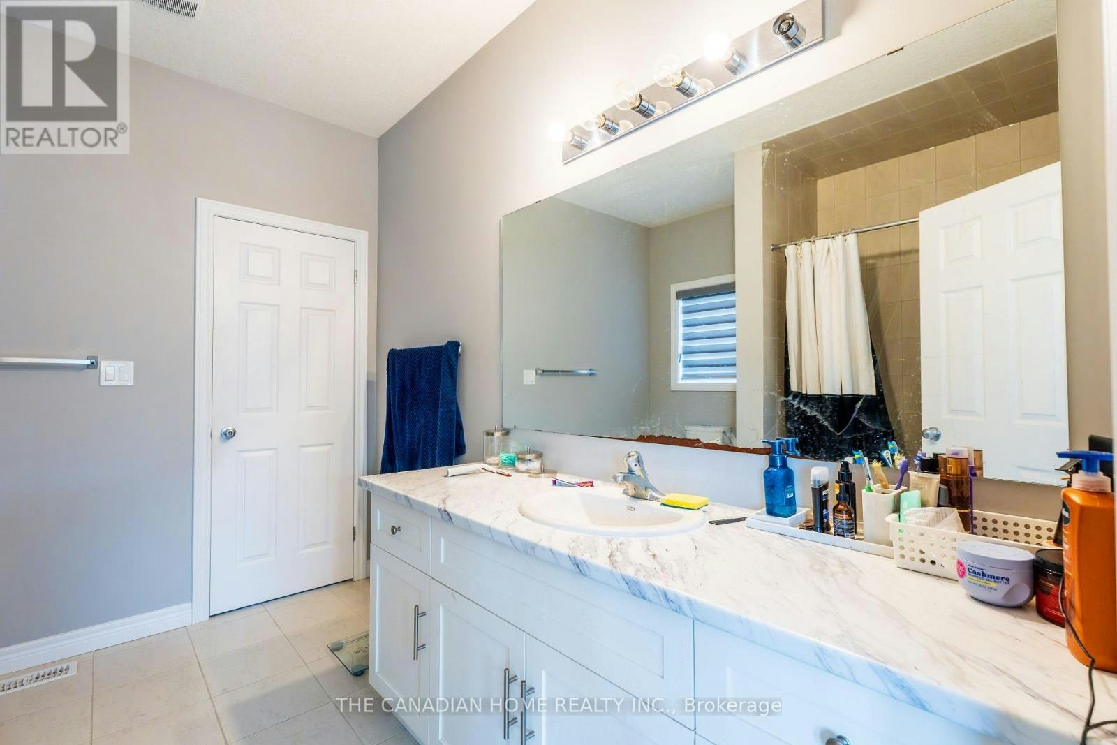 134 Tartan Avenue N, Kitchener, ON, N2R 0N4 - 30